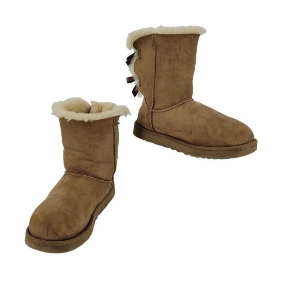 UGG Australia Bailey Bow II Leather Boots 8 Chestnut Shearling Lined 1016225 - Picture 14 of 14
